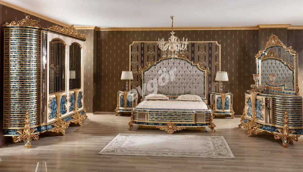 Andorya Classic Bedroom