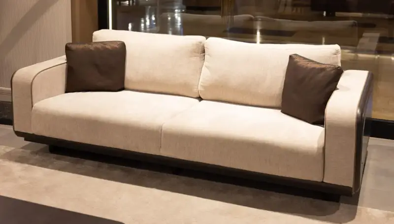 أريكة حديثة بثلاثة مقاعد Castel