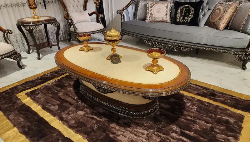 طاولة قهوة كلاسيكية من خشب الجوز Eftelya