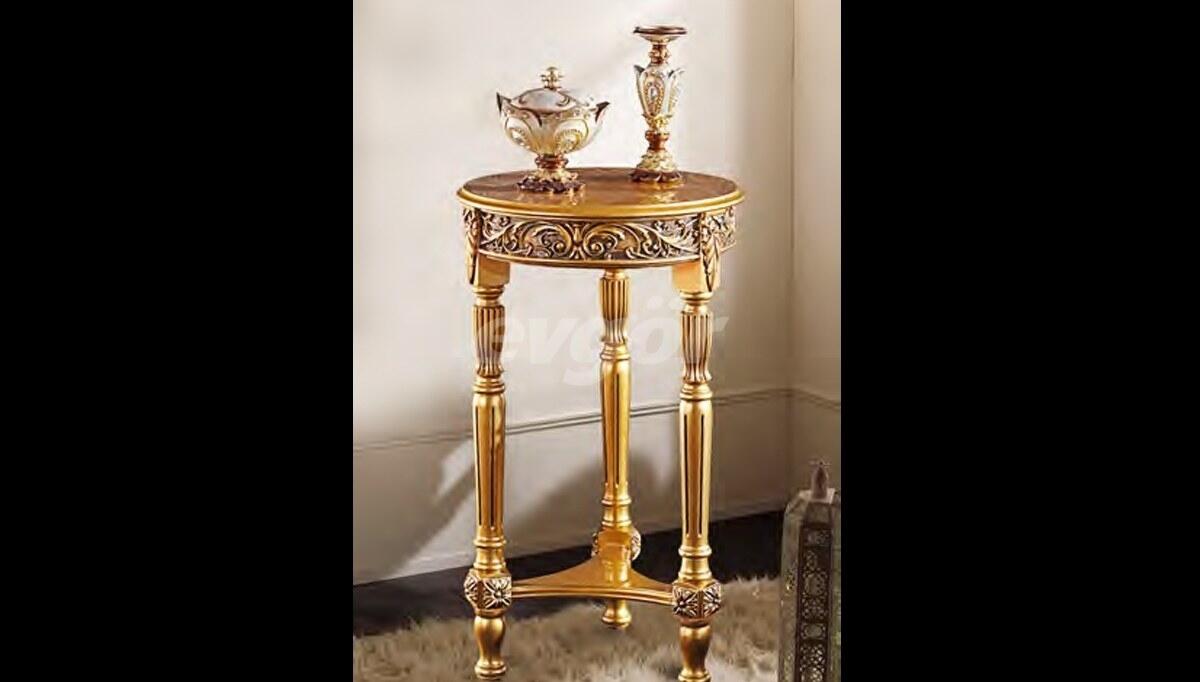 Kalinda Classic Side Table