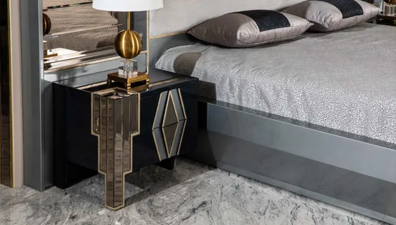 Madreno Luxury Bedroom - 4