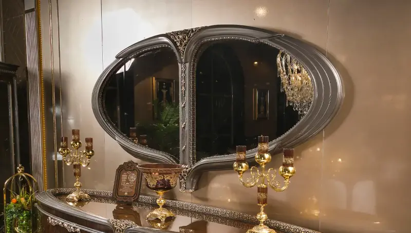 Milan Lüks Konsol Aynası 