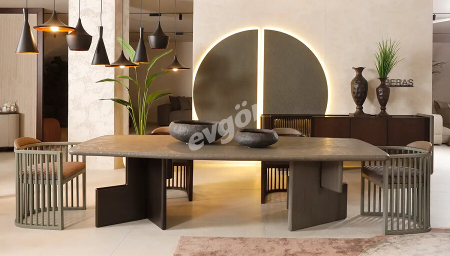 Rublev Lüks Yemek Masası