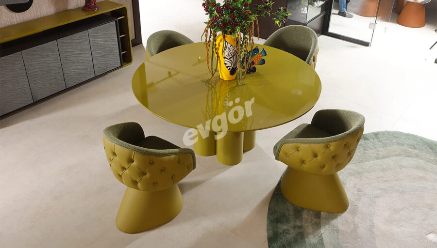 Avril Lüks Yemek Masası