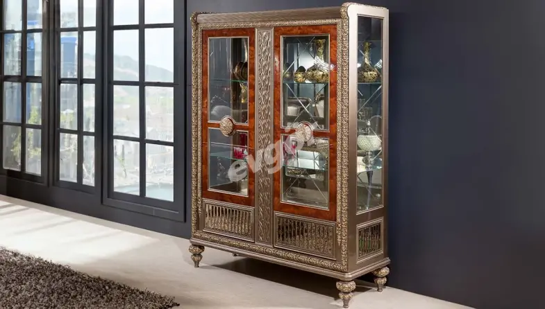 Başbuğ Klasik Vitrin - 1