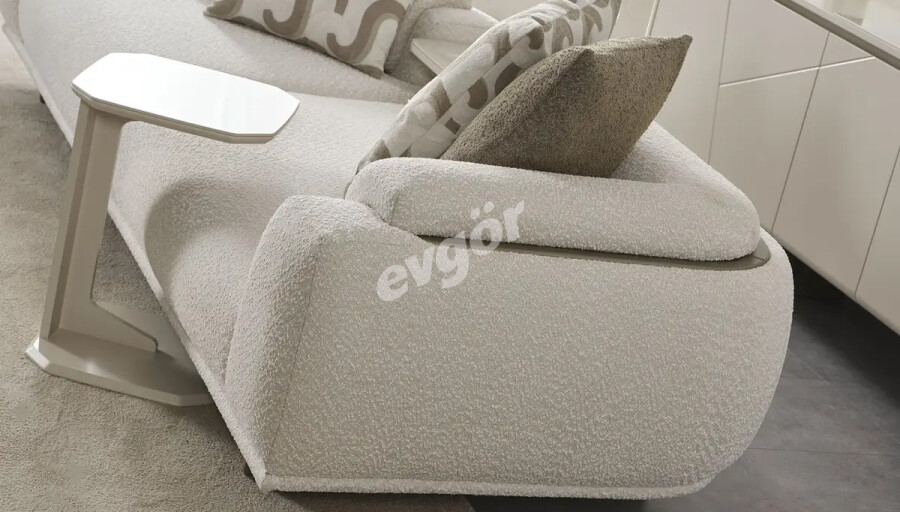 Benin Modern Yan Sehpa