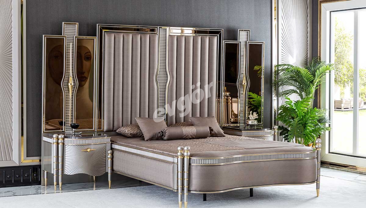 Bentley Luxury Bedroom - Thumbnail