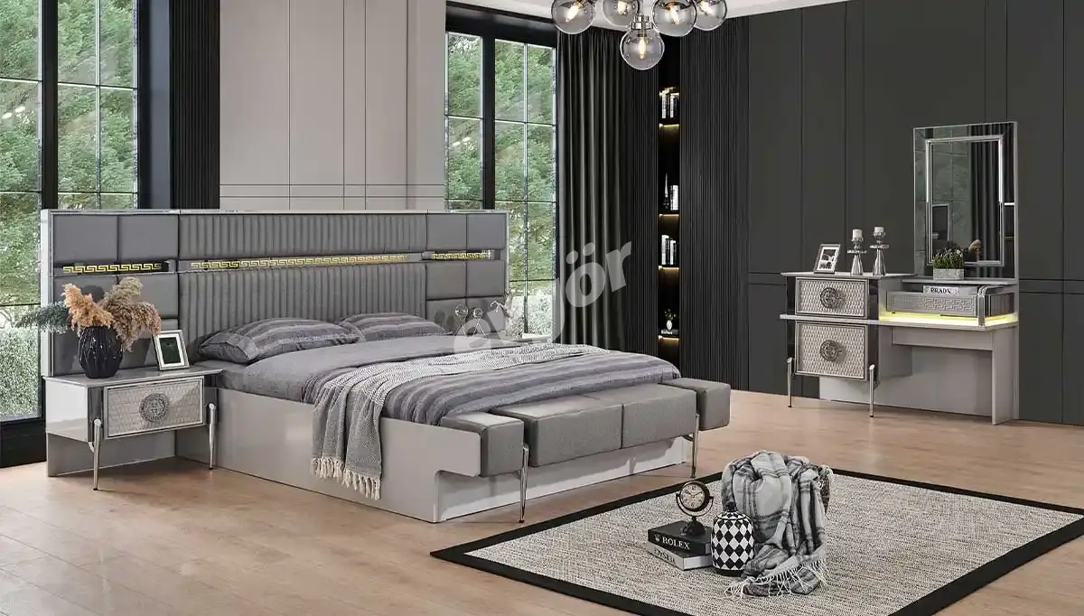 Carolina Luxury Bedroom