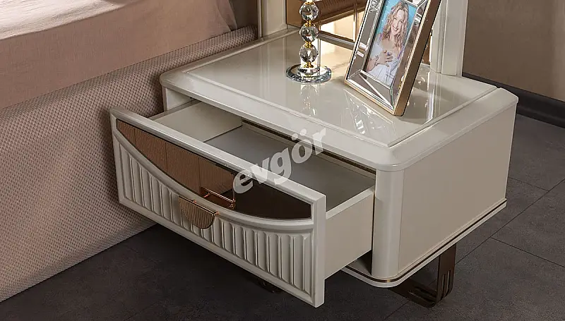 Balena Luxury Bedroom - 3