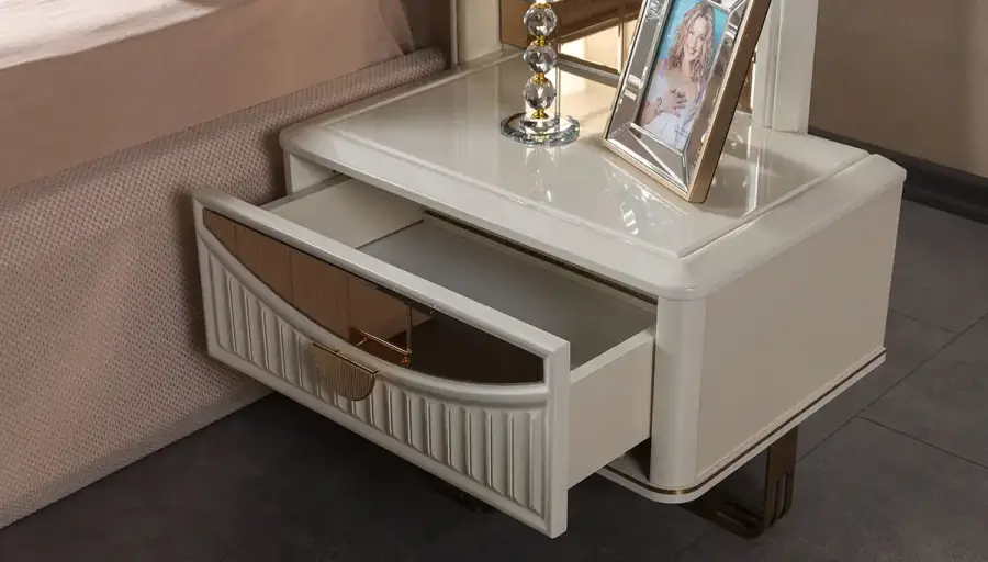 Balena Luxury Bedroom - 5