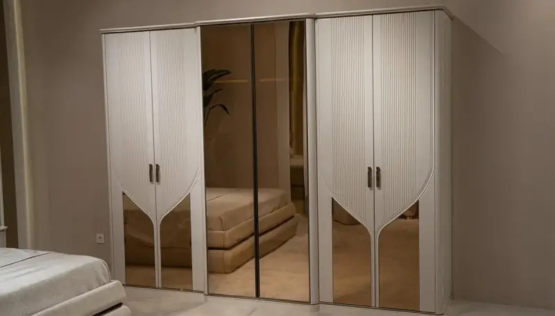 Bella Luxury Wardrobe