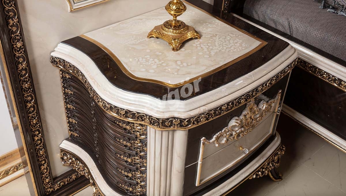 Elizabeth Classic Bedroom - 10