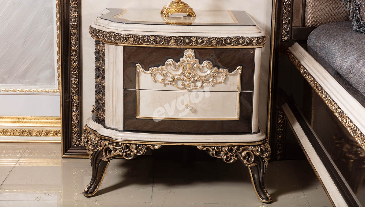 Elizabeth Classic Bedroom - 9