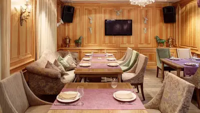 Guroza Cafe and Restaurant Furniture