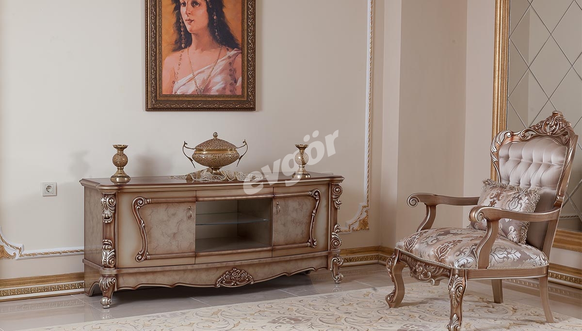 Hansoy Classic TV Stand