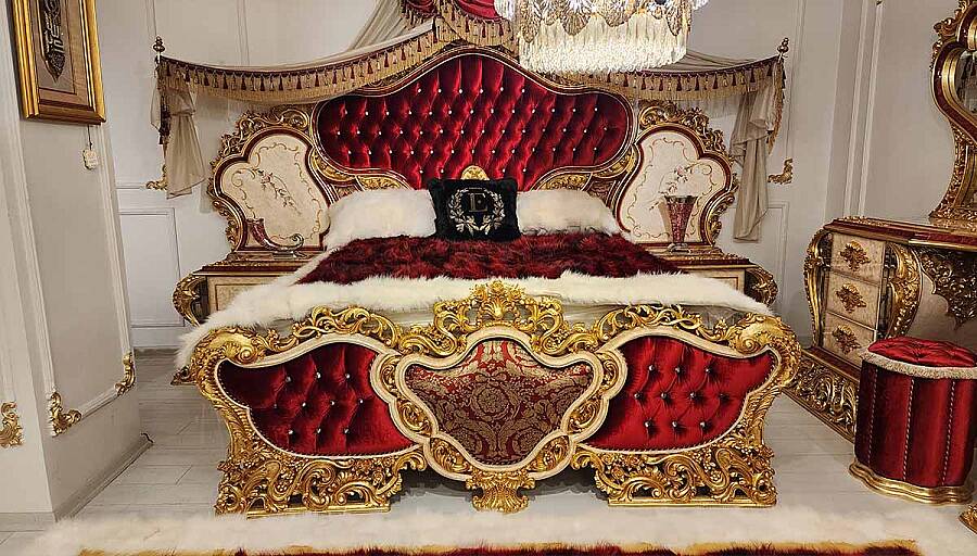 Humeyra Red Classic bedroom - 2