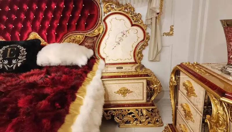 Humeyra Red Classic bedroom - 6