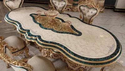 Hurrem Classic Dining Table