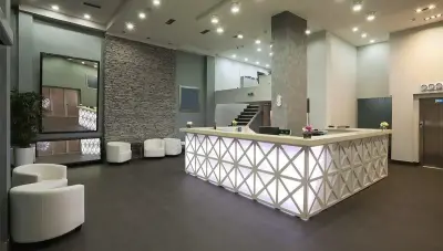 Laissez Hotel Reception