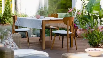 Lebra Outdoor Seating