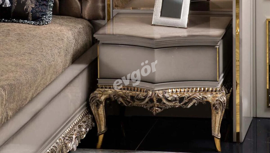 Leonar Avangarde Komodin