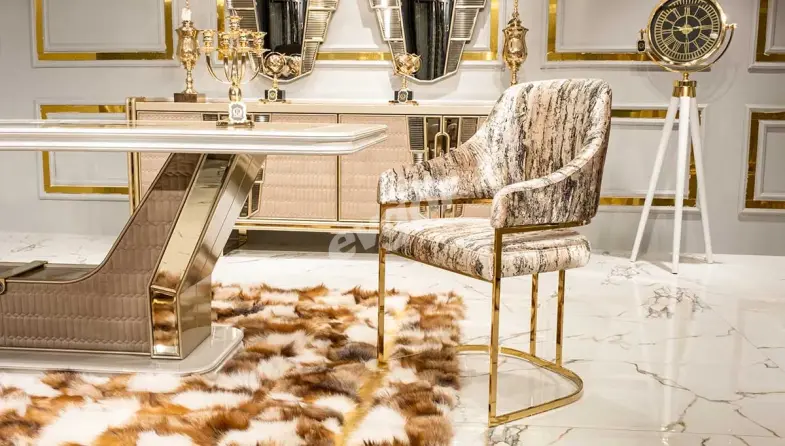 Lortela Luxury Dining Room - 10