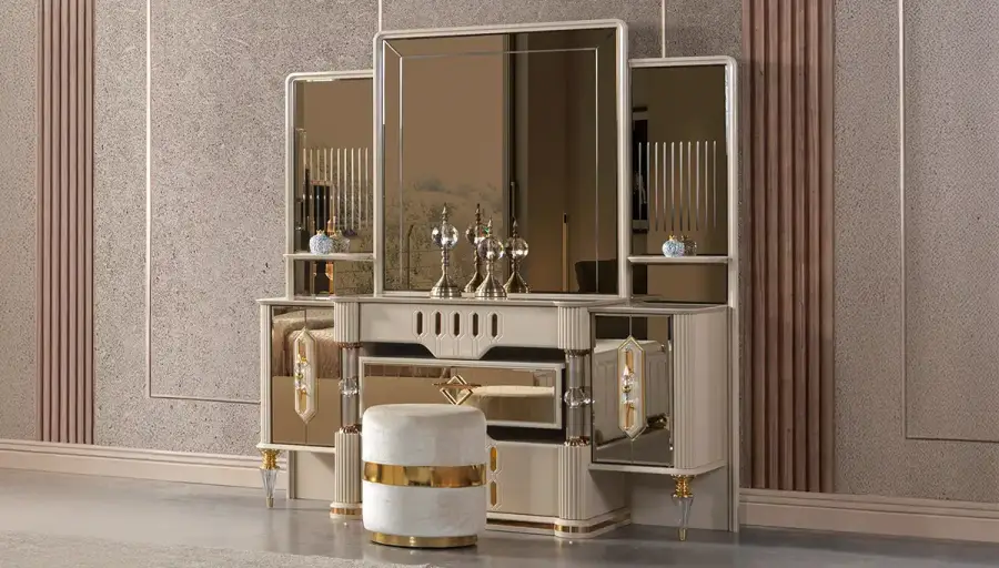 Lostar Cream Luxury Bedroom - 3