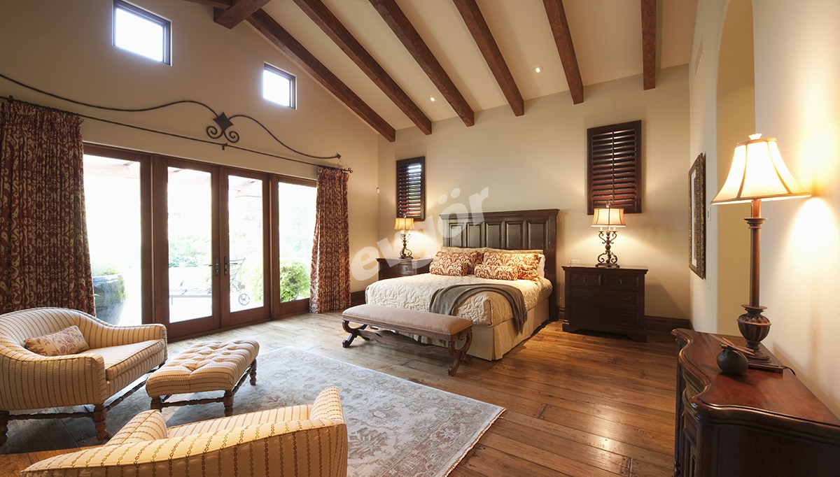 Merinda Hotel Bedroom