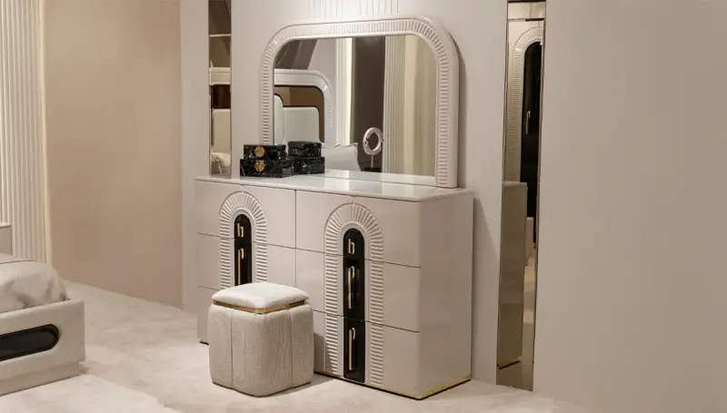 Siena Luxury Bedroom - 6