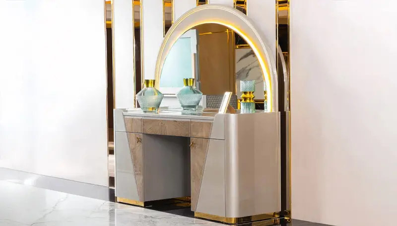 Sofi Luxury Bedroom - 5