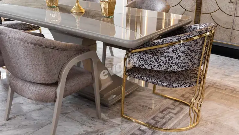 Sofi Luxury Dining Room - 2