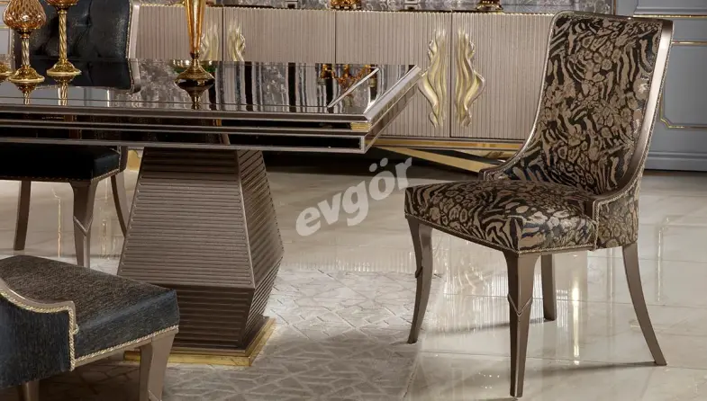 Valentin Luxury Dining Room - 3