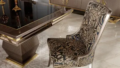 Valentin Luxury Dining Room - 4