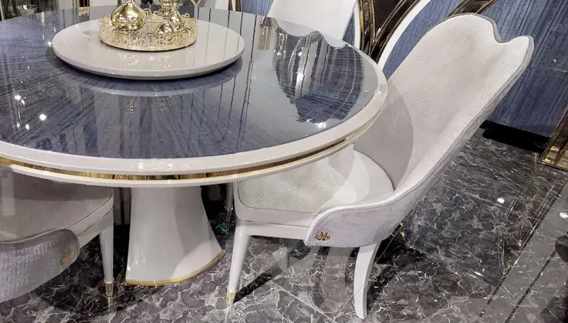 Violas Luxury Dining Room - 3