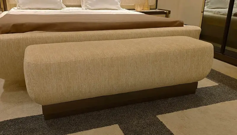 Aura Modern Bench