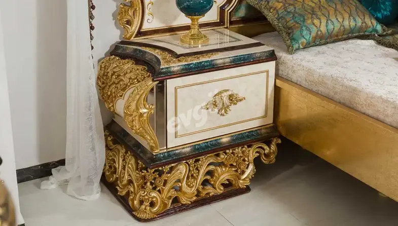 Hümeyra Varaklı Klasik Komodin - 1