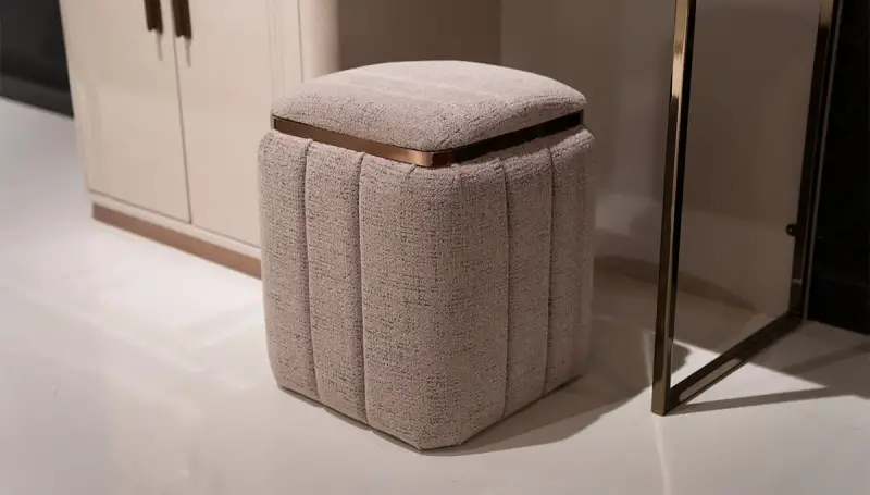 Sofia Pouf de Luxe