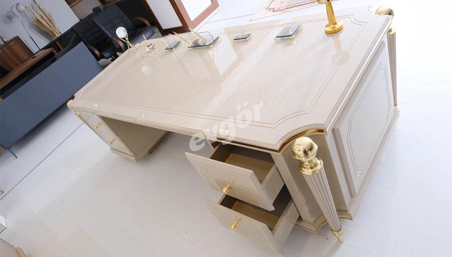 Hilal Lüks Makam Masası