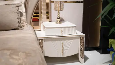 Kremlin Avangarde Komodin