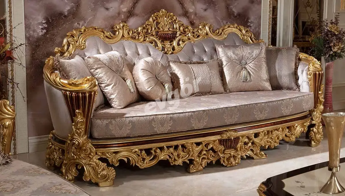 Laveras Classic Sofa Set
