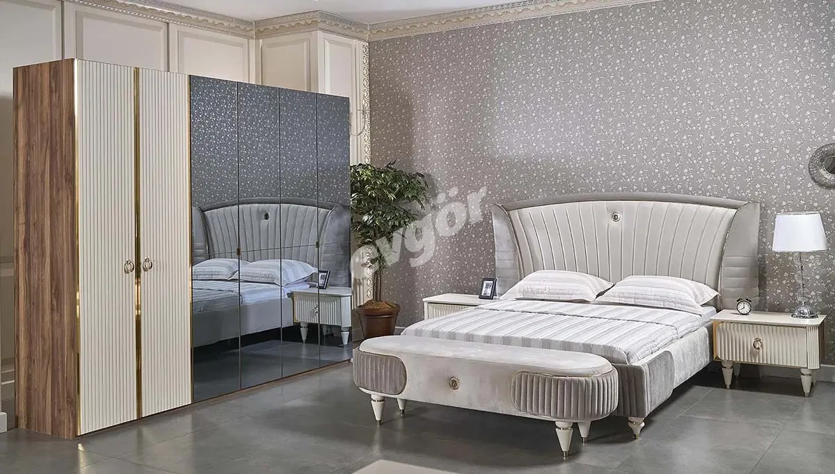 Mercan Modern Bedroom