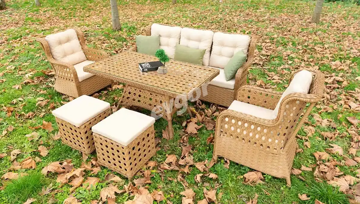Peyton Outdoor Furniture Set