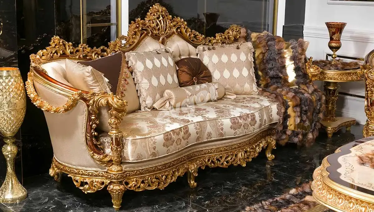 Ralles Classic Sofa Set