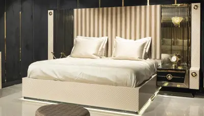Sarah Luxury Bedroom - Thumbnail