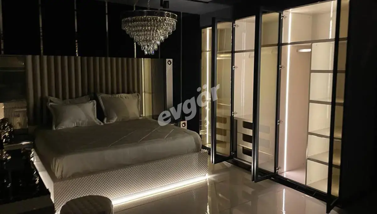 Sarah Luxury Bedroom
