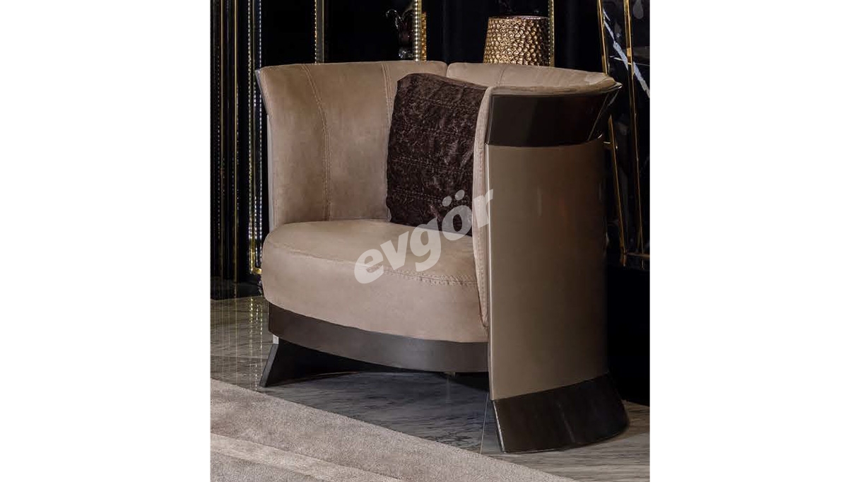 Tonalya Luxury Sofa Set