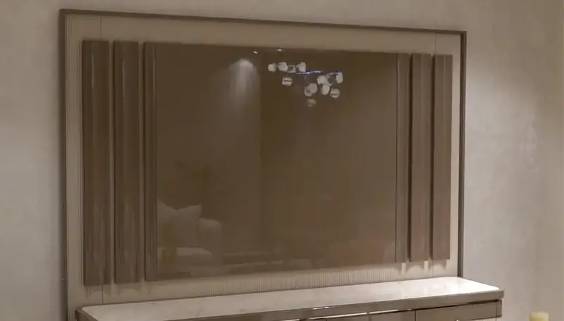 Larissa Modern TV Panosu