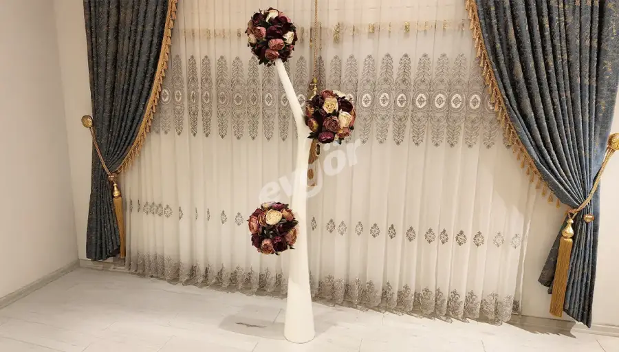 Violet Beyaz Saksılı Çiçek (Hemen Teslim) - 3