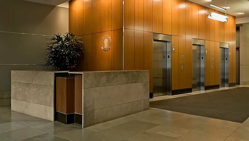 Vetro Otel Resepsiyonu